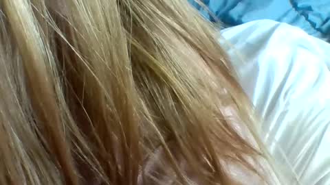 layannalea online show from 03.10.25