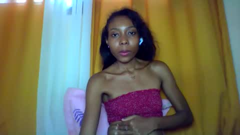 layannek online show from 12.20.25