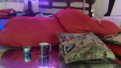 Snapshot of laye19 chatting on 03.02.25 Laye19 online show from 03.02.25