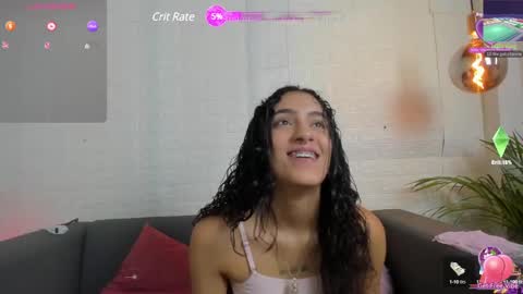 Layla online show from 01.14.25