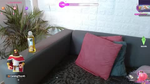 Layla online show from 01.29.25