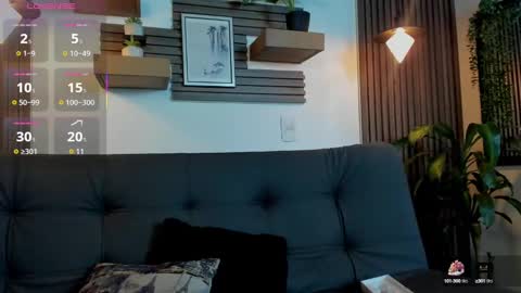 Layla online show from 09.23.25