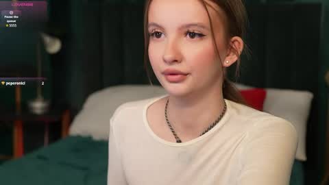 Your sweet girl-next-door online show from 04.21.26