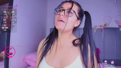 Layla online show from 01.13.25