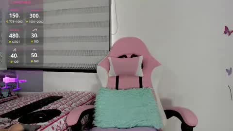 LAYLA online show from 03.06.25