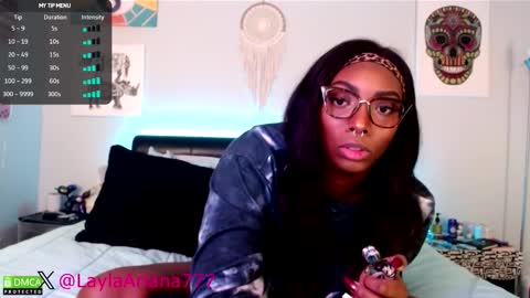 Snapshot of laylaariana69 chatting on 03.19.26 LaylaAriana online show from 03.19.26