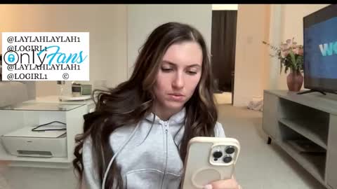 laylahlaylah1 online show from 02.23.26