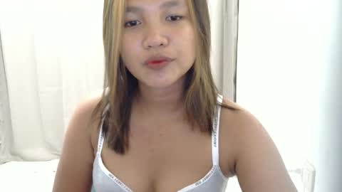 Nimfa online show from 06.04.26