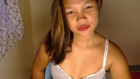 Snapshot of laylanimfa chatting on 06.23.26 Nimfa online show from 06.23.26