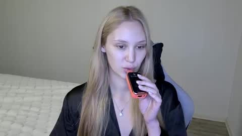 LaylaPretty001 online show from 11.16.25