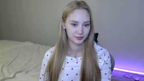 LaylaPretty001 online show from 01.12.26