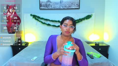 Snapshot of laylataylor_ chatting on 12.27.24 Layla Taylor online show from 12.27.24