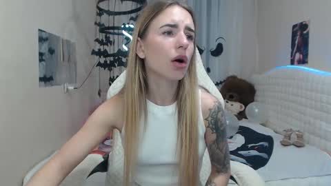 laymablast online show from 10.13.25