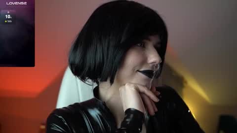 Pansy online show from 12.05.25