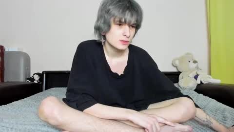 Snapshot of lazydarkknight chatting on 12.21.24 Alex online show from 12.21.24