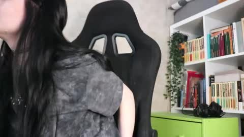 Lisa online show from 03.24.26