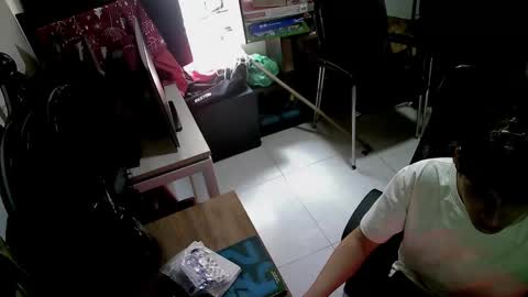 Snapshot of le_petit_princeb612 chatting on 09.09.25 andres online show from 09.09.25