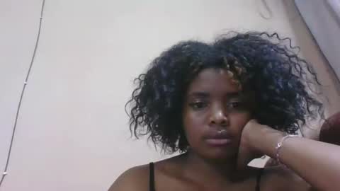 lea96546 online show from 11.28.25