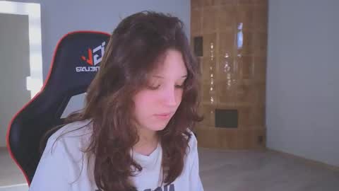 Snapshot of lea_belle_ chatting on 02.05.26 Lea online show from 02.05.26