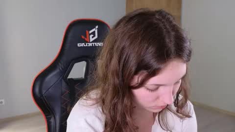 Snapshot of lea_belle_ chatting on 03.15.26 Lea online show from 03.15.26