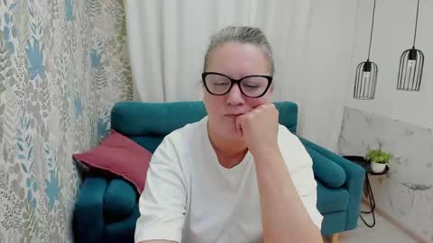 Lea online show from 05.11.26