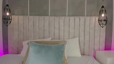    online show from 03.30.26