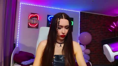 Snapshot of lea_loon chatting on 05.16.26 lea_loon online show from 05.16.26
