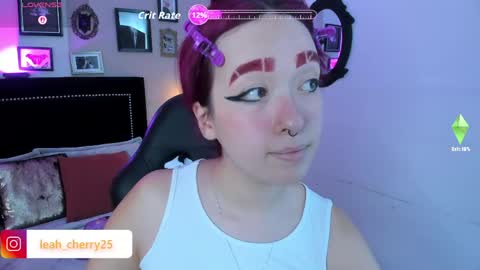 Snapshot of leah_cherry chatting on 06.05.26 Leah online show from 06.05.26
