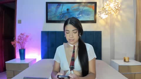 Snapshot of leahcaarter chatting on 10.13.25 Leah Carter online show from 10.13.25