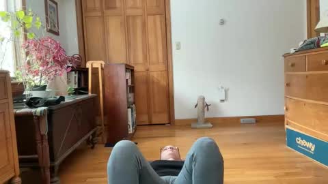 Lee online show from 02.09.25