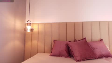 Hey Im Lea online show from 01.28.25