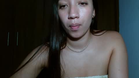 Snapshot of leanaalhub chatting on 12.22.24 leanaalhub online show from 12.22.24