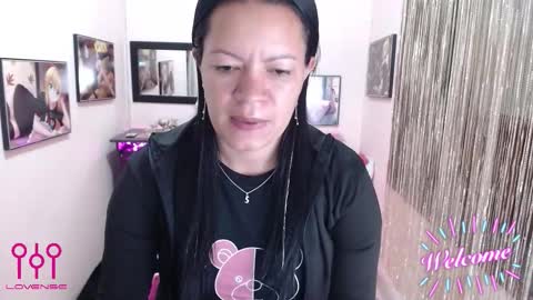 Leandra online show from 09.24.25