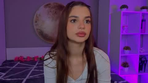 Snapshot of leandraconcatelli chatting on 03.20.26 Sophie online show from 03.20.26
