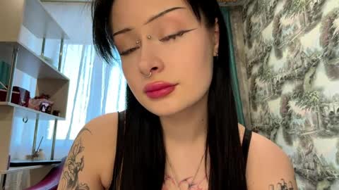 Kiki online show from 03.29.26