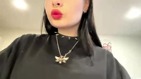 Kiki online show from 04.01.26