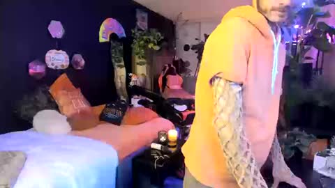 leatherdude69 online show from 10.11.25