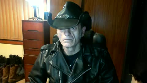 leathergreaser online show from 07.01.26