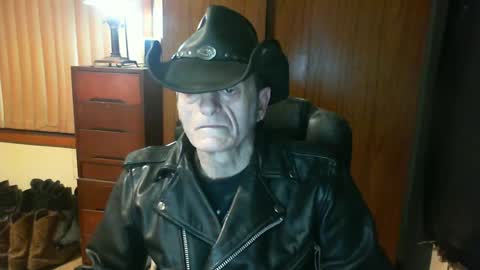 leathergreaser online show from 07.02.26