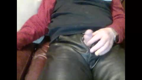 leatherpants68 online show from 03.20.26