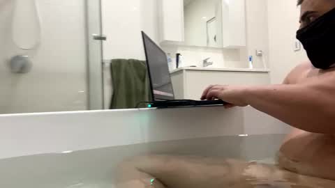 Snapshot of lebdickreturns90 chatting on 09.27.25 lebdickreturns90 online show from 09.27.25