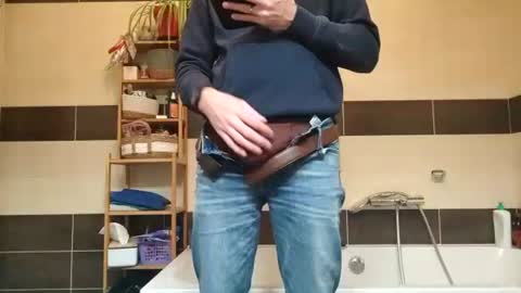 lebrun1985 online show from 01.14.26