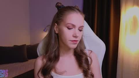 lecsika online show from 11.25.25