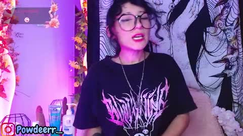 lee_powder online show from 03.31.26