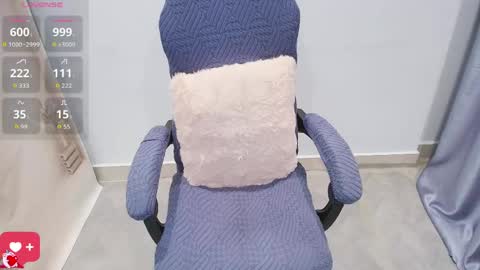 Snapshot of lee_smile chatting on 03.15.26 Lee online show from 03.15.26