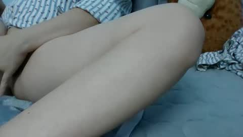 leeloveyou online show from 02.04.26