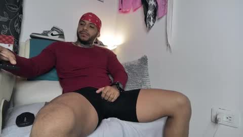 leenar_key online show from 02.13.25