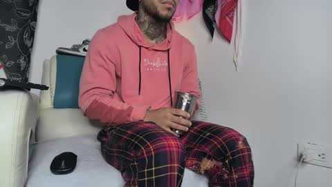 leenar_key online show from 02.19.25