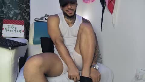 leenar_key online show from 02.28.25