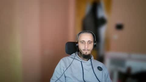 lefrenchiies online show from 01.12.26